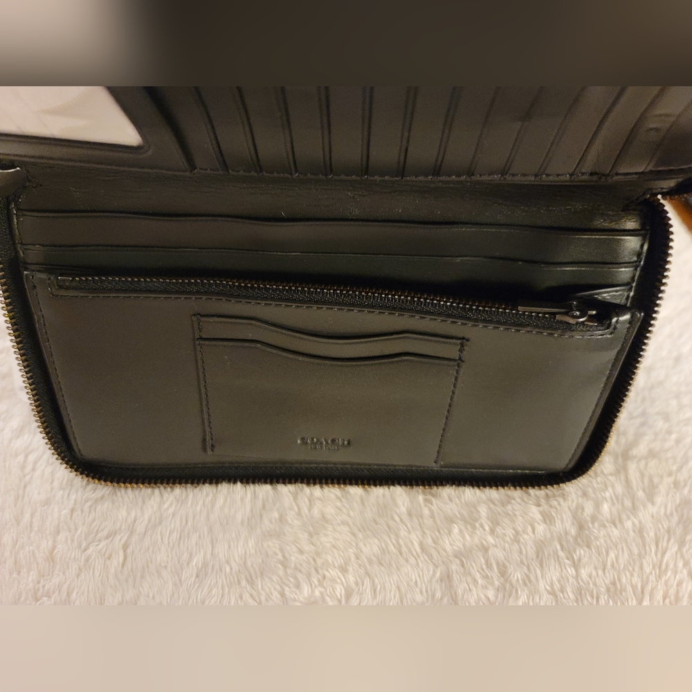 NWT Coach Double Zip Travel Organizer - Picture 5 of 9